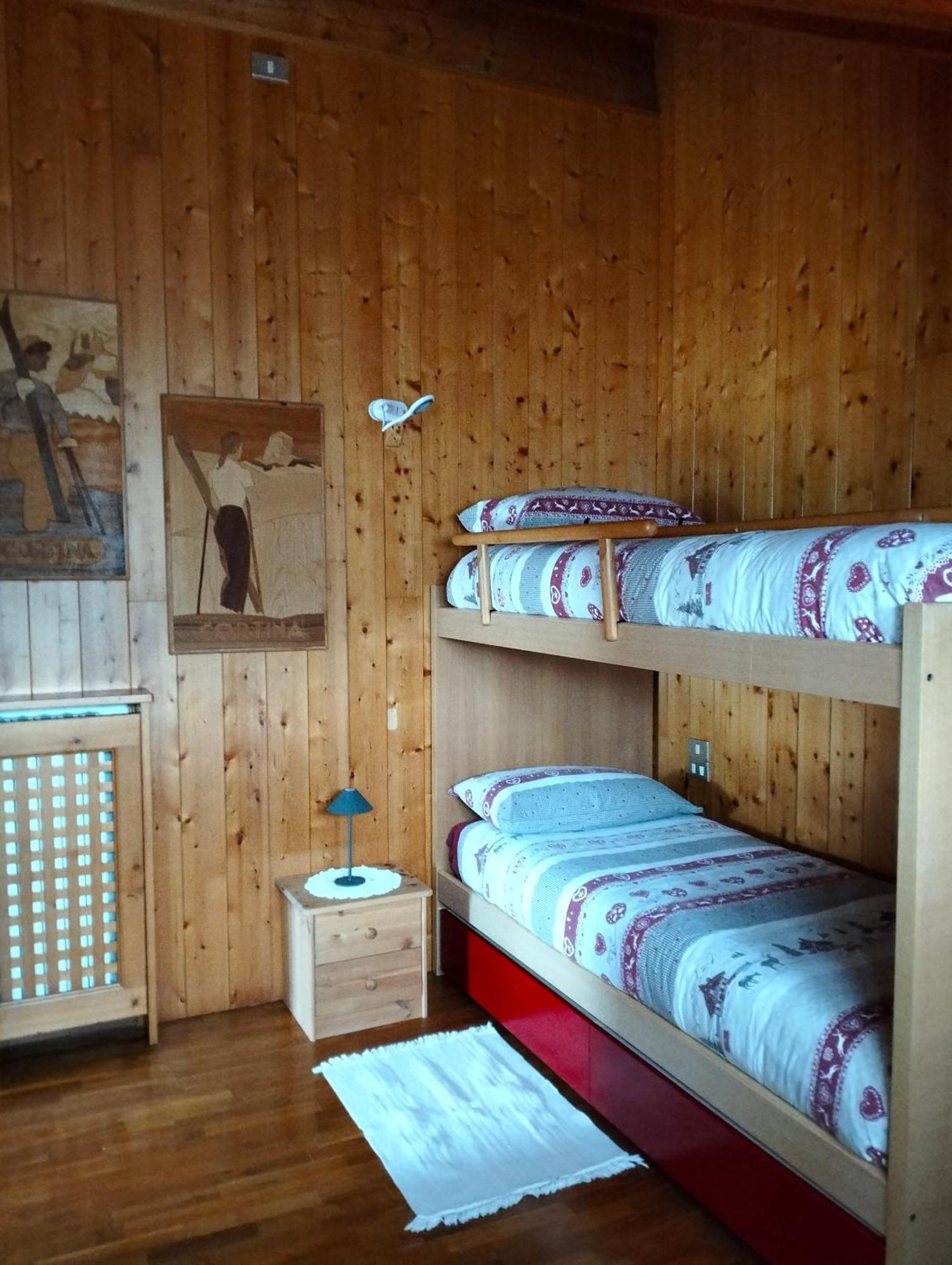 산비토디카도레 Deliziosa Mansarda Con Vista Dolomiti 아파트 외부 사진