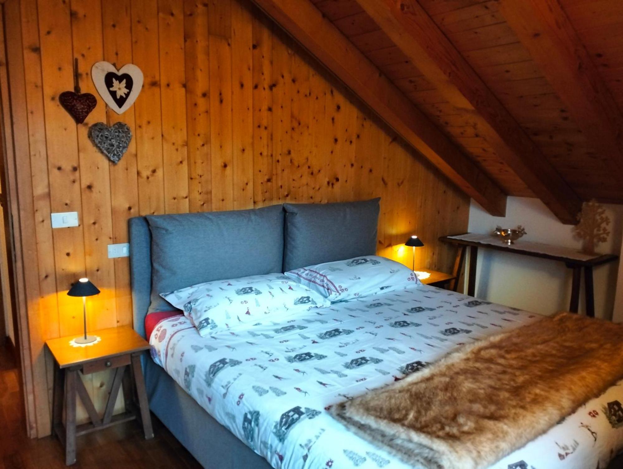 산비토디카도레 Deliziosa Mansarda Con Vista Dolomiti 아파트 외부 사진