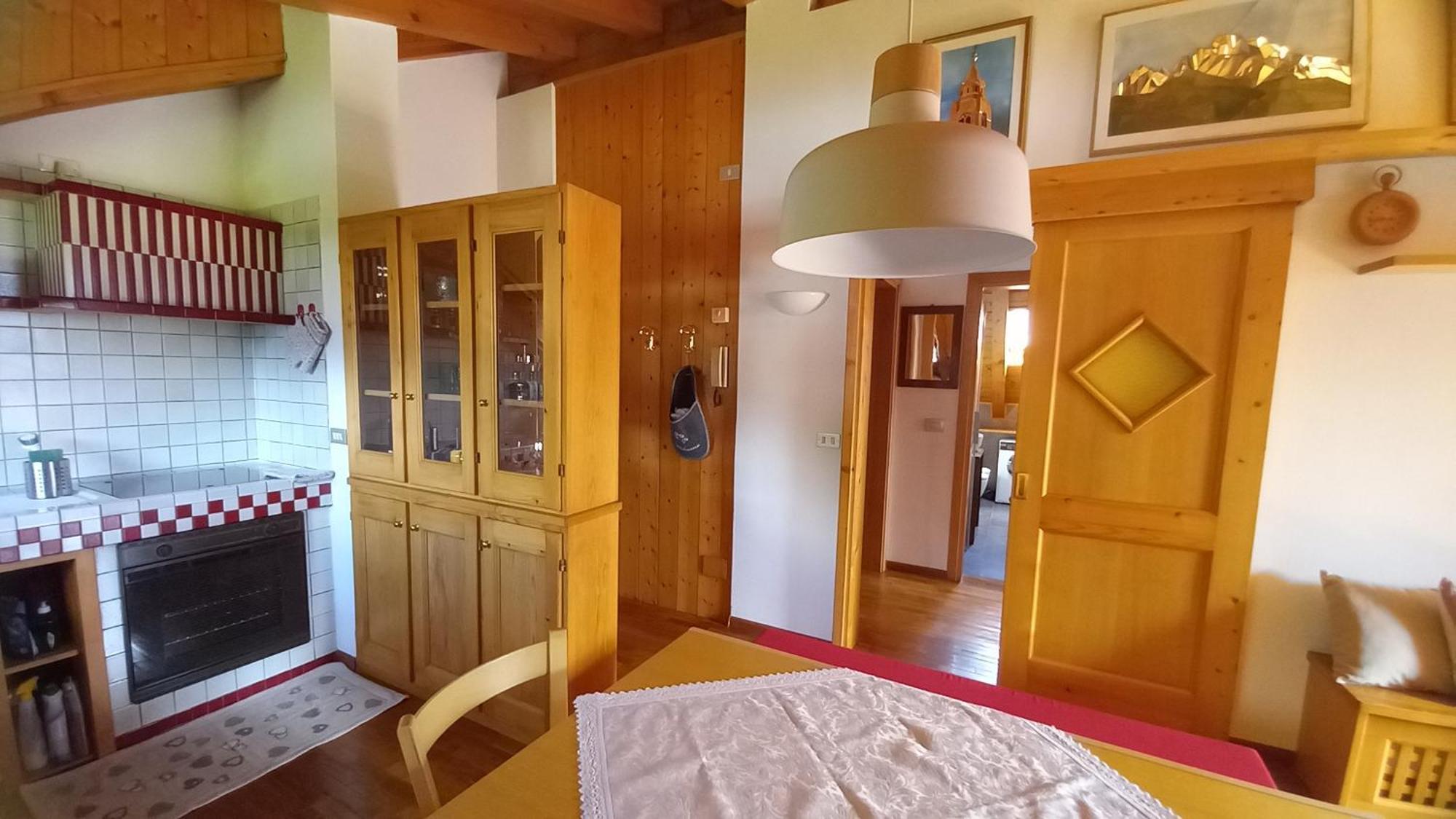 산비토디카도레 Deliziosa Mansarda Con Vista Dolomiti 아파트 외부 사진